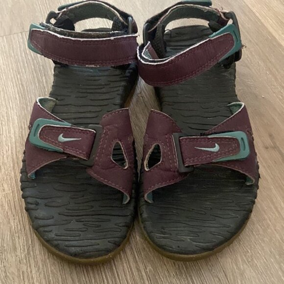 Vintage Nike Air Deschutz ACG 1995 Sandals - Picture 7 of 9